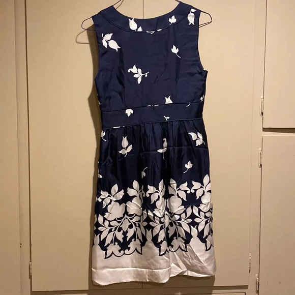 KATE SPADE Silk Dress Navy Blue White Floral 4 Silk V-Neck Lace Lining Dress - Picture 6 of 8